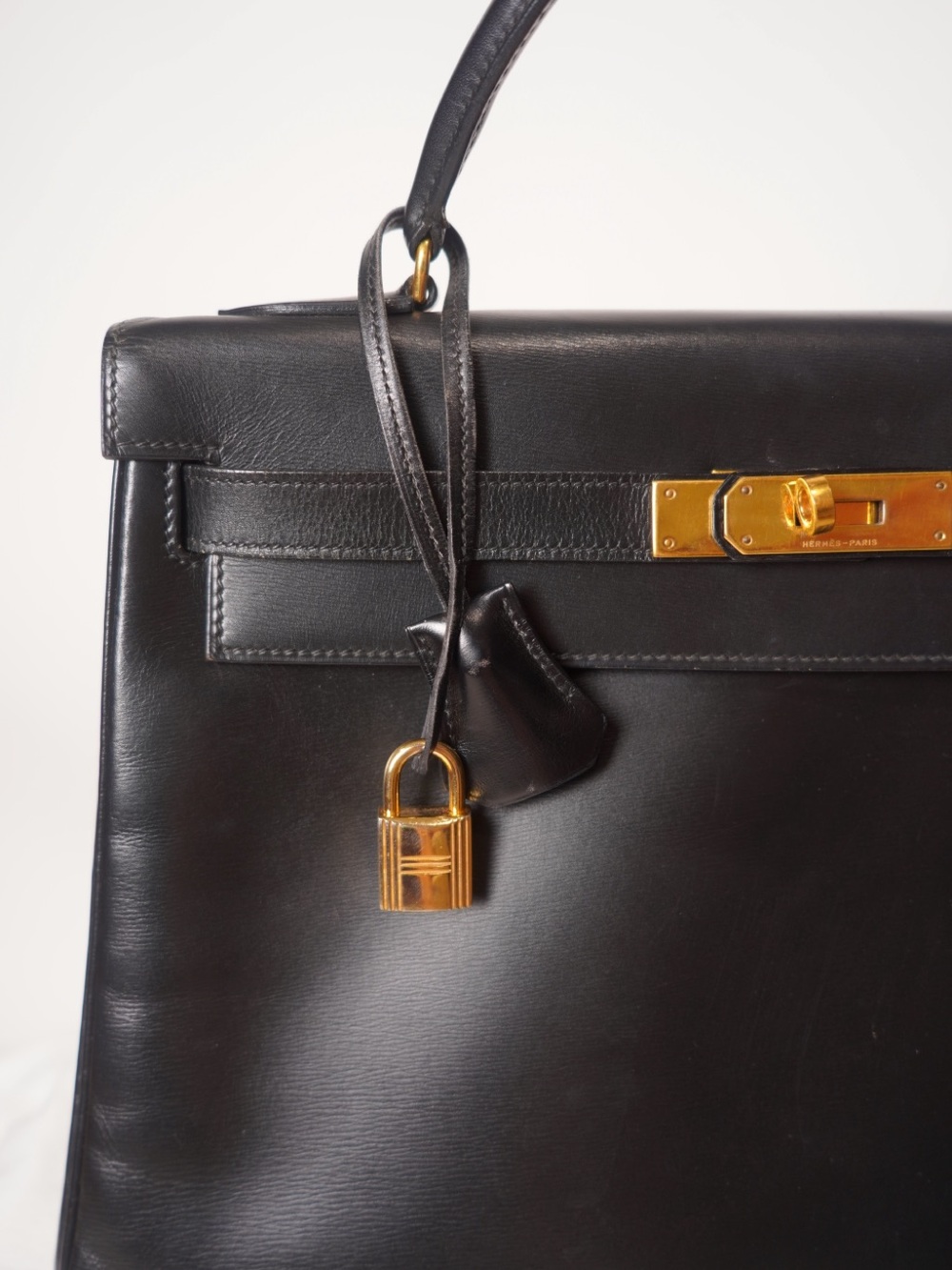 Hermès Vintage Kelly 32 Sellier Black Box GHW 1979 - Picture 5 of 12
